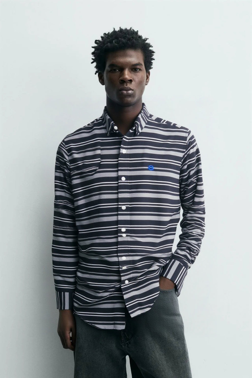 MEN STRIP SHIRT
