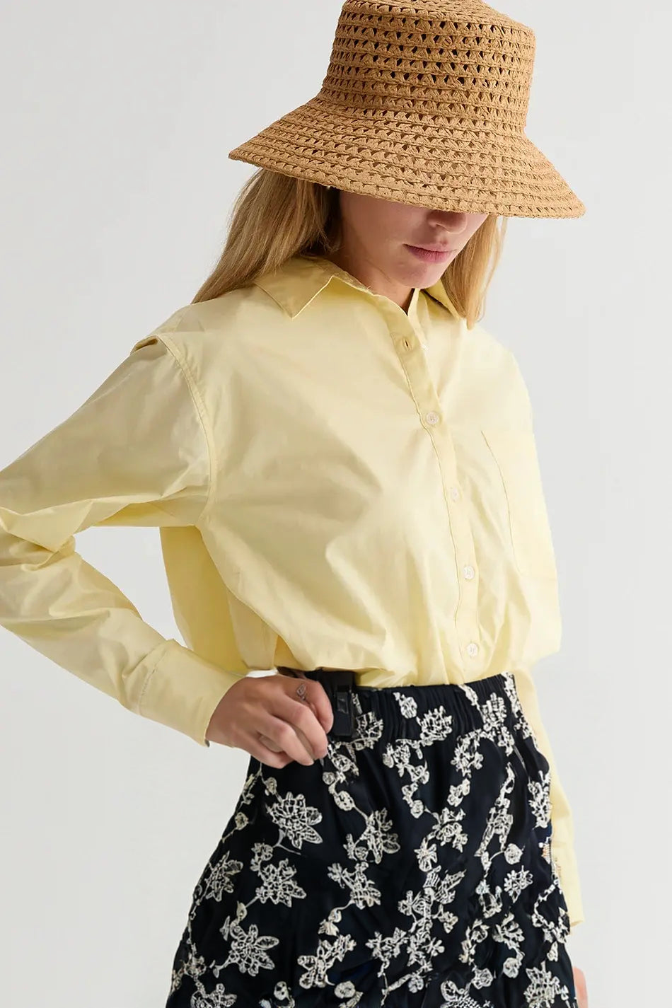 WOMEN SKIRT