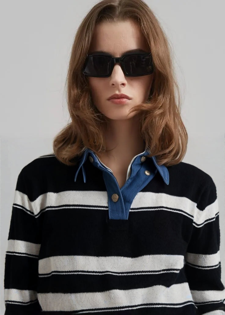 WOMEN KNITTED CARDIGAN